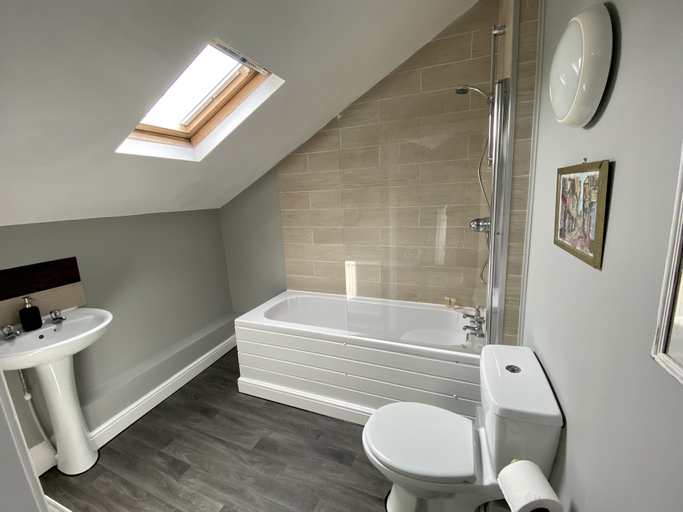 Bathroom 3, Blenheim Guest House York, York