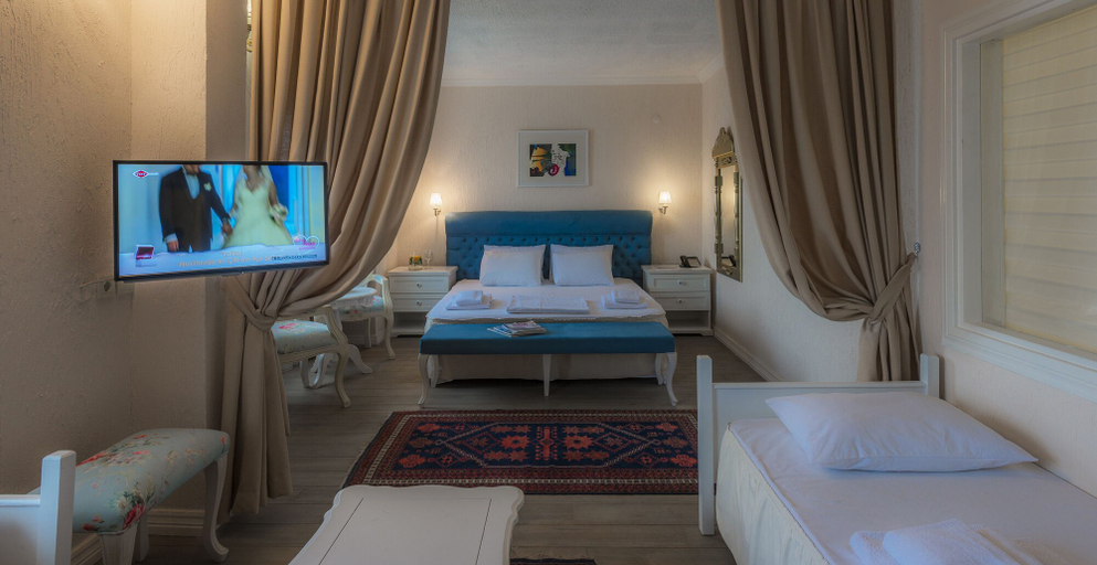 Bedroom 4, Aeneas Hotel, Edremit