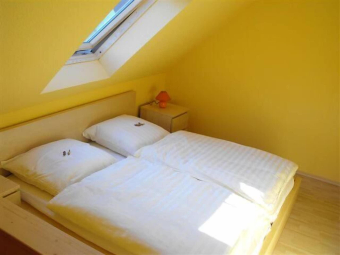 Bedroom 2, Marco's Heuboden, Ahrweiler