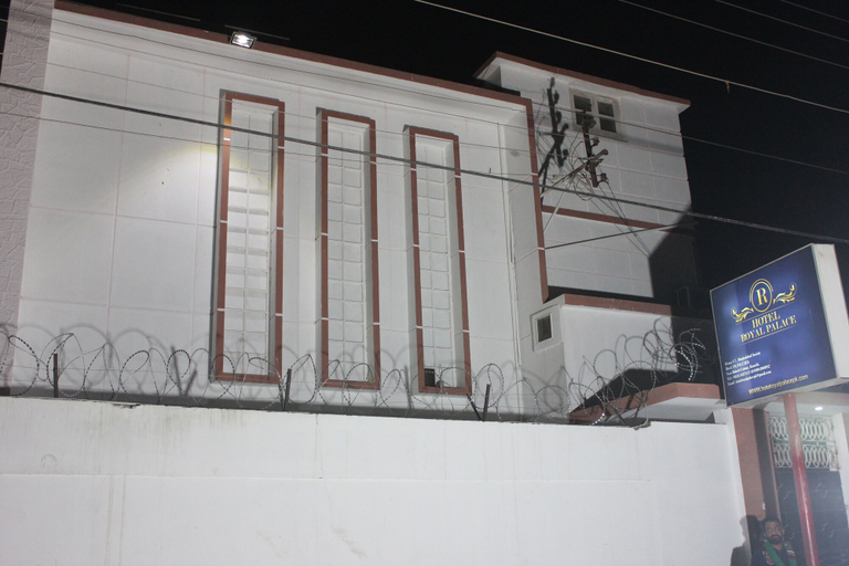 Exterior & Views, Hotel Royal Palace, Karachi