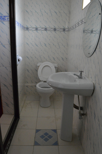 Bathroom 3, Abbey Resort, Nakuru Town East