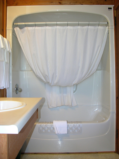 Bathroom 3, The Villages of Mountain Gap Resort, Digby