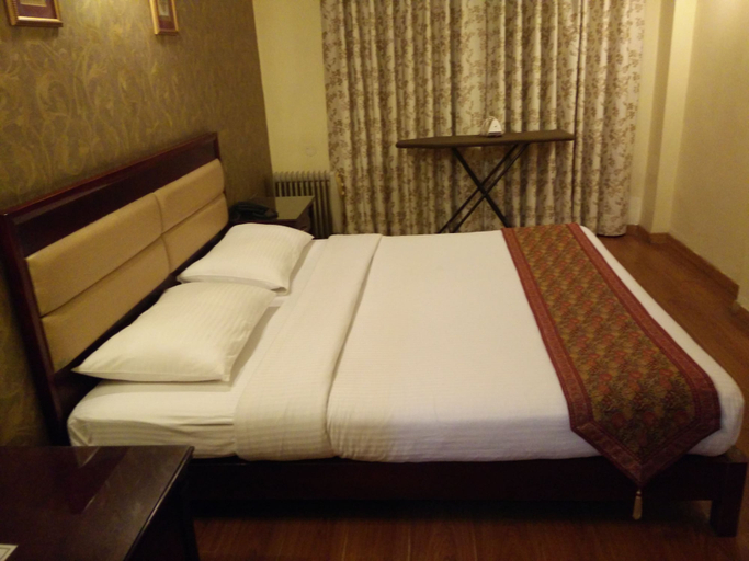 Bedroom 3, Enkay Residency V Block-Cyber City, Delhi