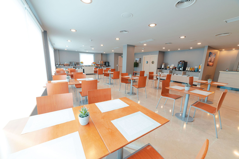 Food & Drinks 5, Hotel Monte Rozas, Madrid