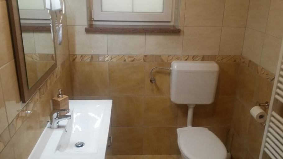 Bathroom 4, Guest house Hober, Prevalje