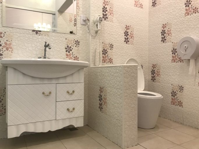Bathroom 3, Straybirds BnB, Taitung