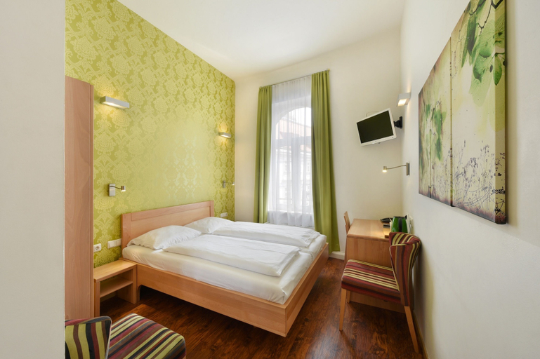 Bedroom 4, Hotel Mocca, Wien