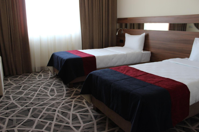 Bedroom 3, Hollywood De Luxe Hotel, Krasnodar gorsovet