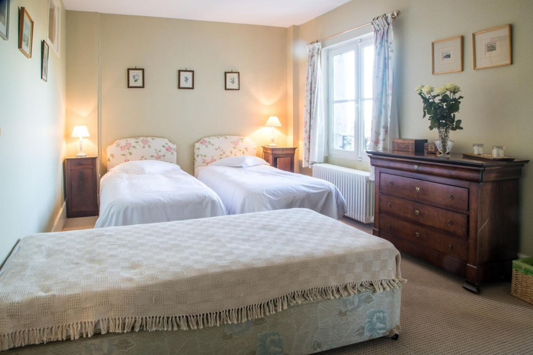 Bedroom 3, Chambres d'Hotes Château de la Puisaye, Eure