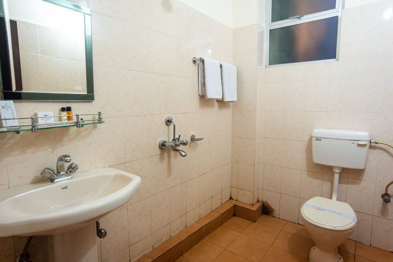 Bathroom, Polo Tura Hotel, West Garo Hills