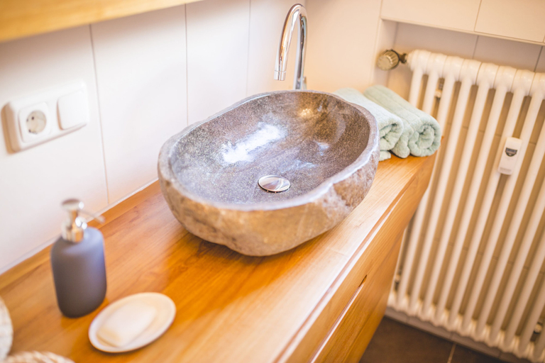 Bathroom 3, Alpis Ferienwohnung, Garmisch-Partenkirchen