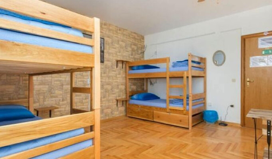 Bedroom 2, Hostel Oktarin, Kaštela