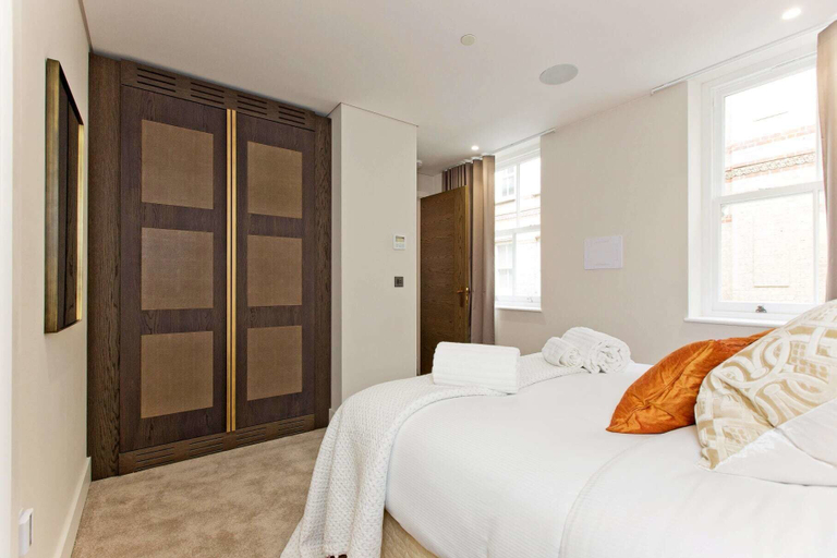 Bedroom 3, Luxury 2 bed with lift ac and concierge, London