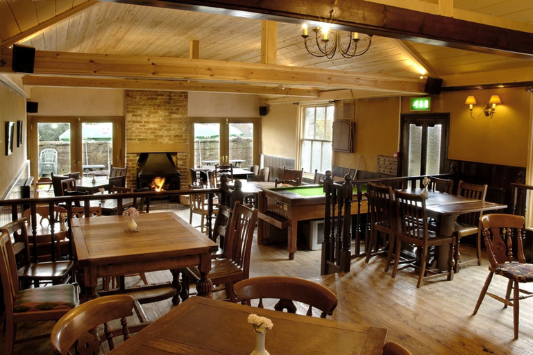 Food & Drinks 4, The White Horse Inn, East Sussex