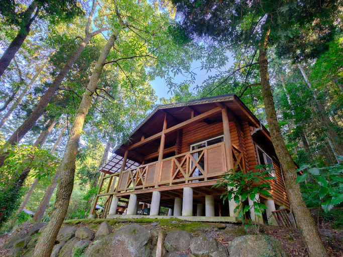 Others 3, LOG CABIN Kinoko no Sato, Beppu