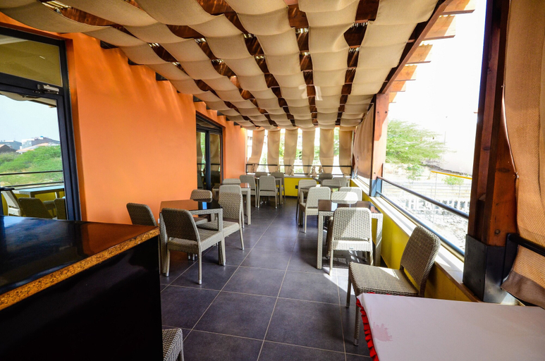Food & Drinks 4, Vivi Hotel, Praia