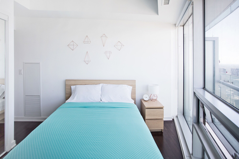 Bedroom 3, Velvet Stays – Financial District, Toronto