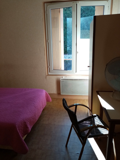Bedroom 3, Hotel Le Regina, Vienne