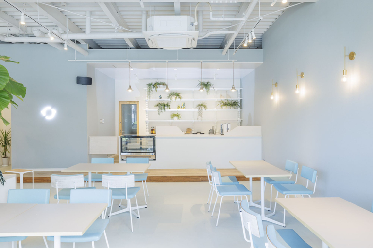 Food & Drinks 4, the circle apartment, Shima