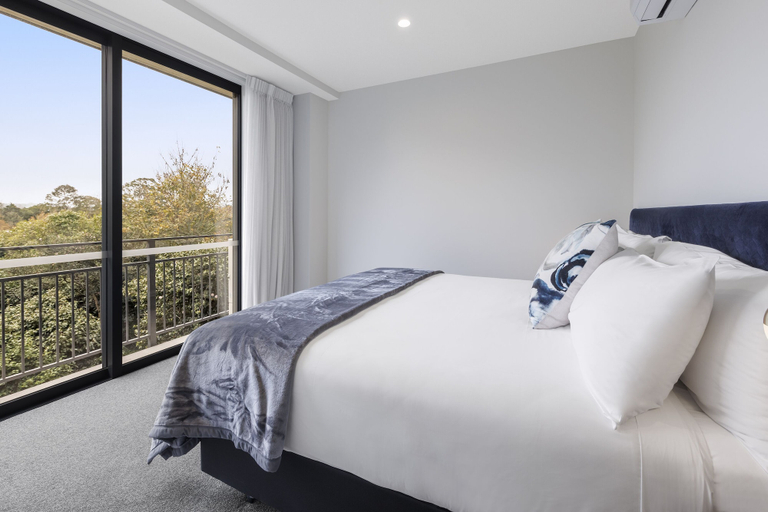 Bedroom 4, Hidden Lake Hotel and Apartments, Waipa