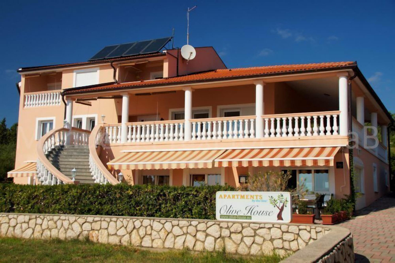 Exterior & Views 2, Olive House, Pag