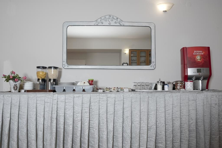 Others 5, Hotel Fala, Zagreb