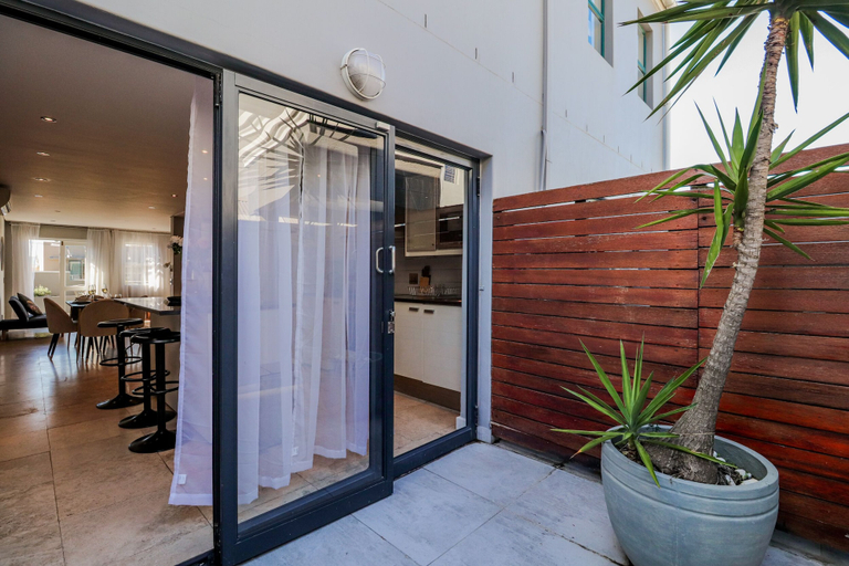 Exterior & Views 2, Loader Street Studios 5 by CTHA, City of Cape Town