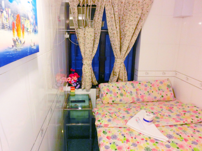 Bedroom 1, Safari Hotel, Kowloon