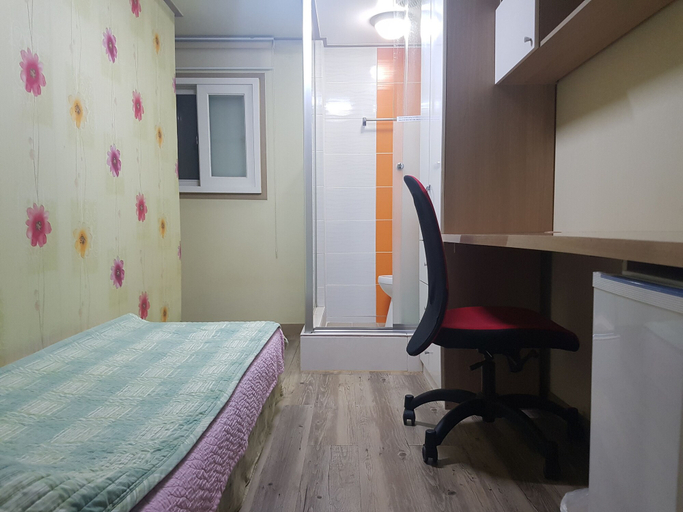 Bedroom 2, Herb Livingtel, Seodaemun