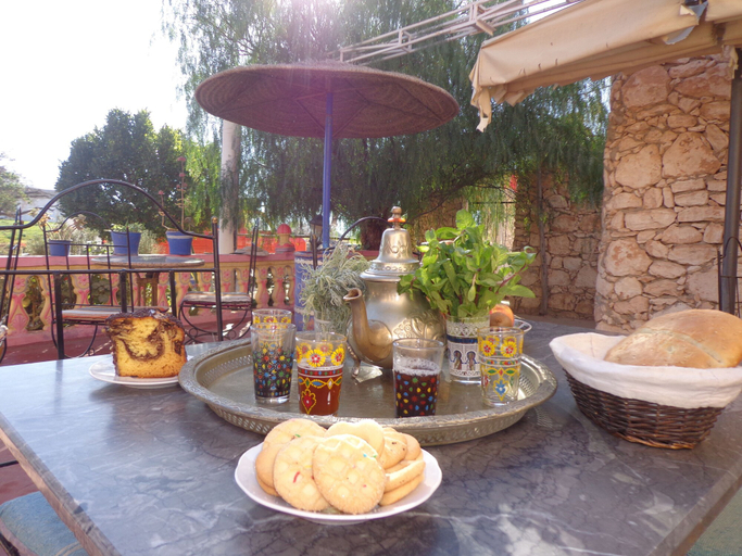 Food & Drinks 3, Les Tajines Bleus, Essaouira