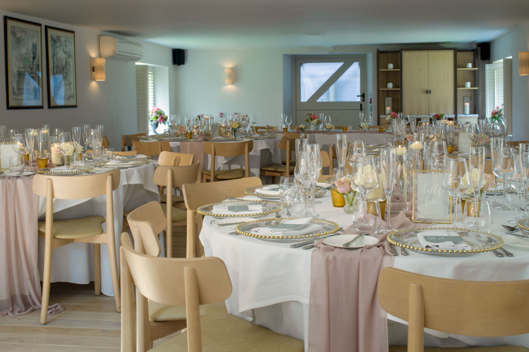 Food & Drinks 5, Old Swan & Minster Mill Hotel, Oxfordshire