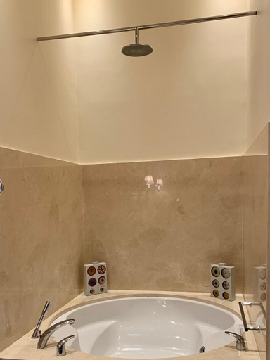 Bathroom 5, Beaumanoir Small Luxury Boutique Hotel, Pyrénées-Atlantiques