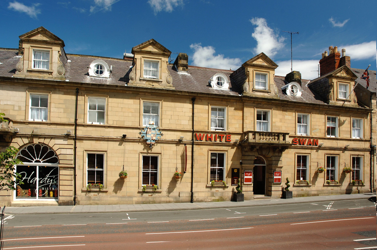 Exterior & Views 2, Classic Lodges - The White Swan, Northumberland