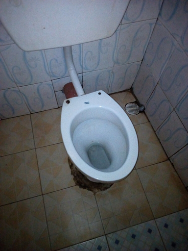 Bathroom 3, Batian Grand Hotel, Nyeri Town