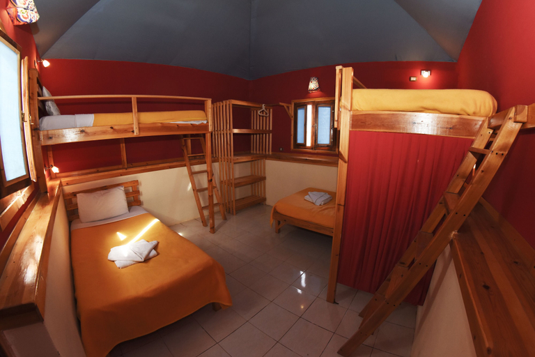 Bedroom 3, Roots, Al-Qusayr