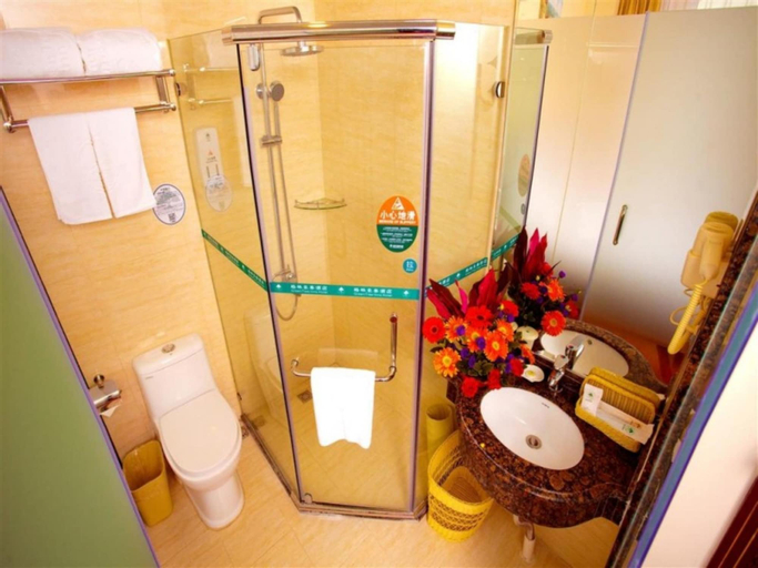 Bedroom 4, GreenTree Inn Foshan Longjiang Town North Fenghua Road Express Hotel, Foshan