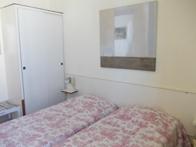 Bedroom 3, Hôtel l'Oursin, Alpes-Maritimes