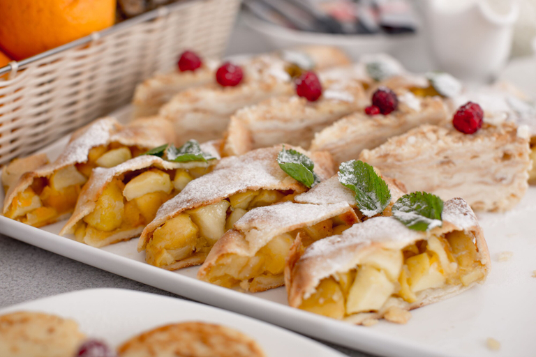 Food & Drinks 5, Mackintosh Hotel, Podil's'kyi