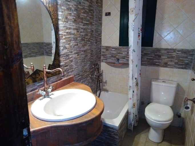 Bathroom 4, Luxury Chalet La Hacienda, Ras Sidr