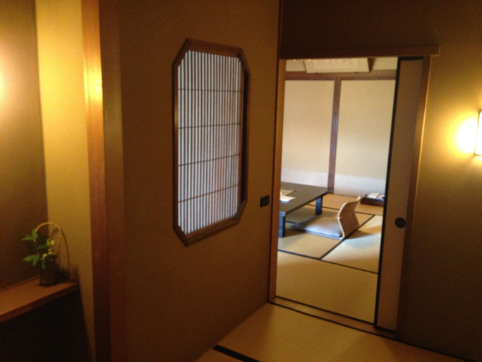 Others 5, Yoyokaku, Karatsu