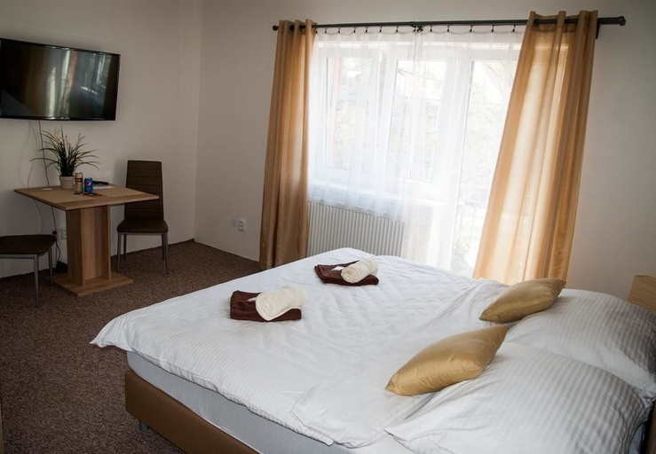 Bedroom 2, Elendris - Ubytování u kostela, Brno