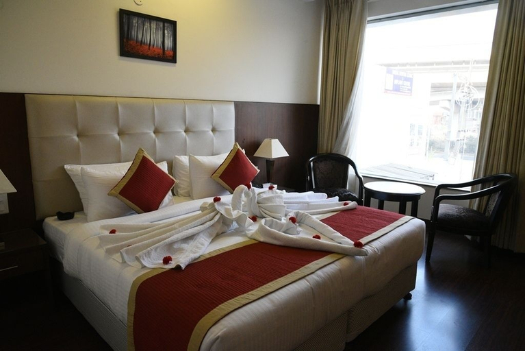 Bedroom 4, Hotel Mandarin Square, Sahibzada Ajit Singh Nagar