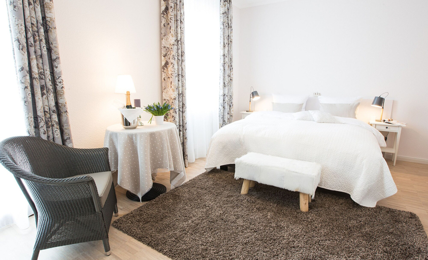 Bedroom 2, Hotel Strand26, Rostock