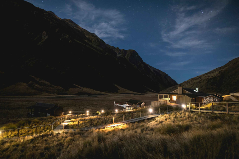 Minaret Station Alpine Lodge, Queenstown-Lakes