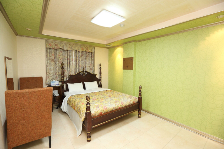 Bedroom, Jumunjin Hotel, Gangneung