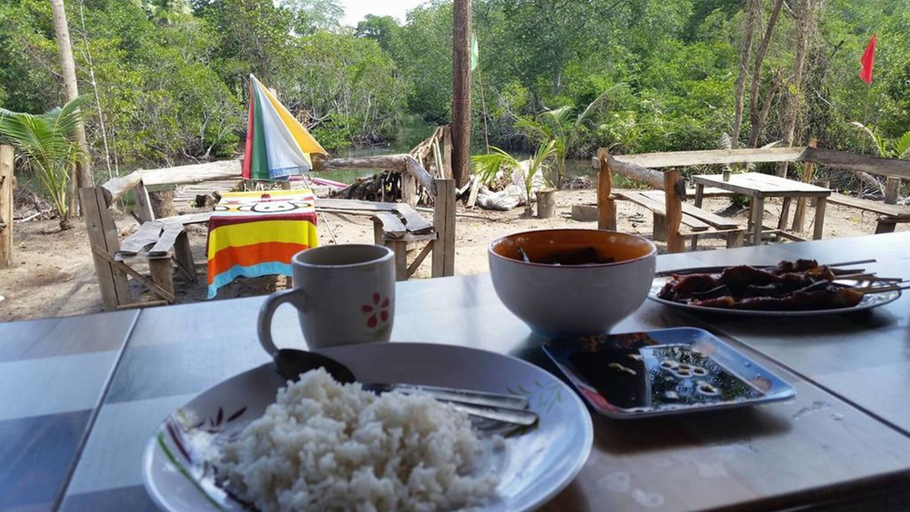 Food & Drinks 5, Villa Encantador Resort, San Vicente
