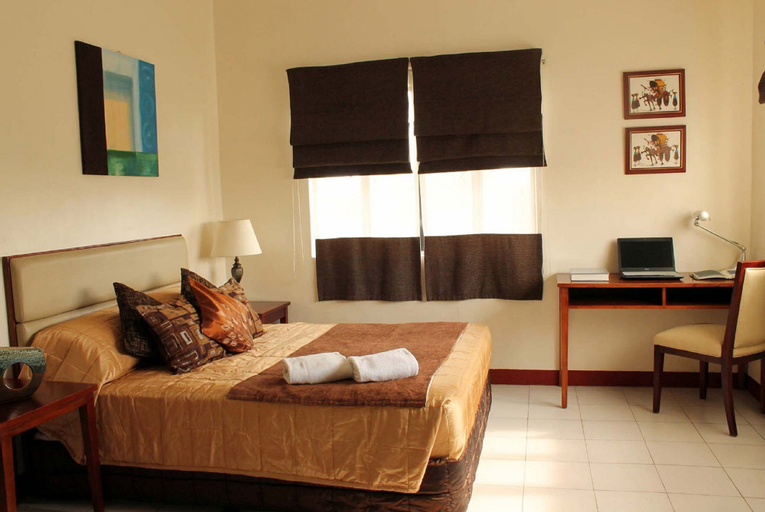 Bedroom 13