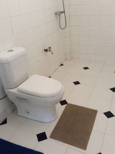 Bathroom 4, Sea View Beach Resort, Habaraduwa