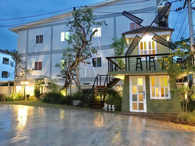 Exterior & Views 2, Ploy's Pearl Hotel, Muang Surat Thani