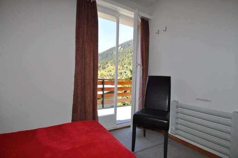 Bedroom 2, Kirschstein OG, Goms